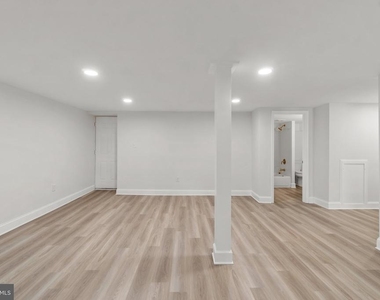 332 Ridge Road - Photo Thumbnail 10