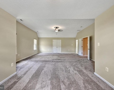 7975 Deepwater View Drive - Photo Thumbnail 45
