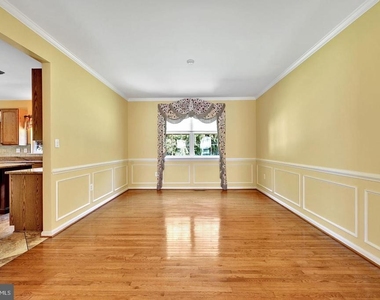 7975 Deepwater View Drive - Photo Thumbnail 17