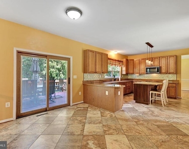 7975 Deepwater View Drive - Photo Thumbnail 28