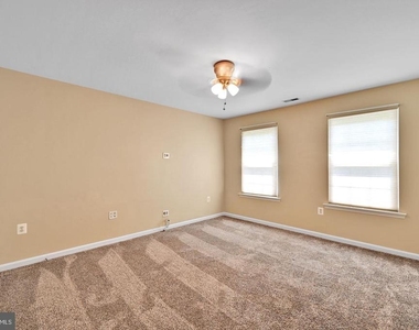 7975 Deepwater View Drive - Photo Thumbnail 56