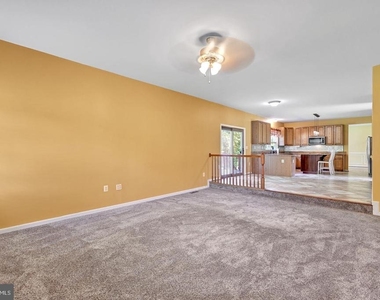 7975 Deepwater View Drive - Photo Thumbnail 32