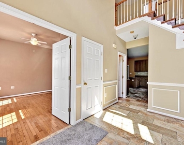 7975 Deepwater View Drive - Photo Thumbnail 12