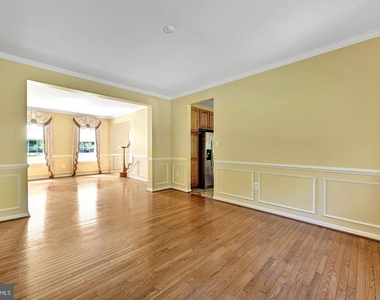7975 Deepwater View Drive - Photo Thumbnail 19