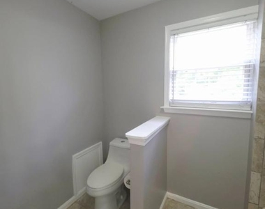 3218 Guilford Drive - Photo Thumbnail 29