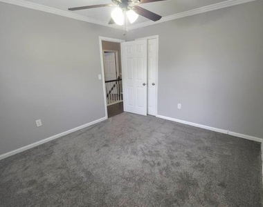 3218 Guilford Drive - Photo Thumbnail 27