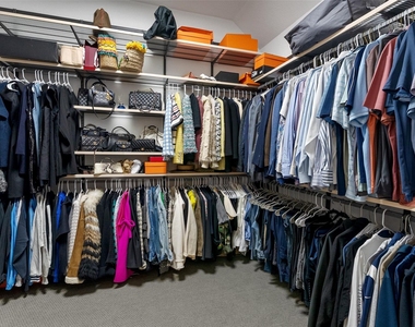 207 Lodestone Ln - Photo Thumbnail 20