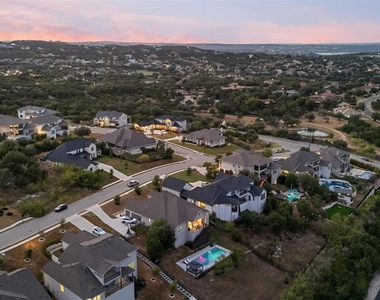 207 Lodestone Ln - Photo Thumbnail 38