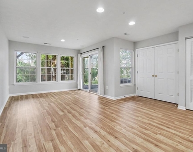 9864 Decatur Road - Photo Thumbnail 4