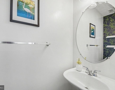 9864 Decatur Road - Photo Thumbnail 15
