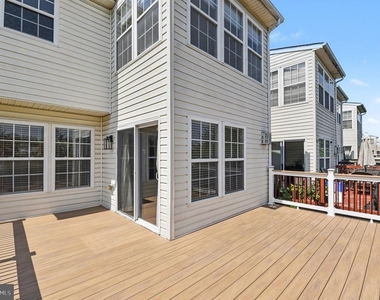 9864 Decatur Road - Photo Thumbnail 25