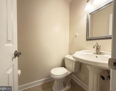 9322 Fitzharding Lane - Photo Thumbnail 17