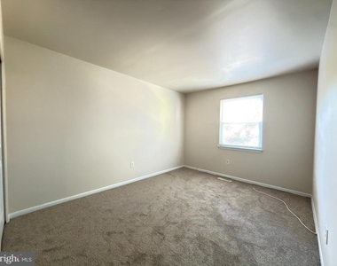9322 Fitzharding Lane - Photo Thumbnail 12