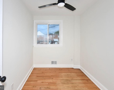 1247 Linkside Drive - Photo Thumbnail 17
