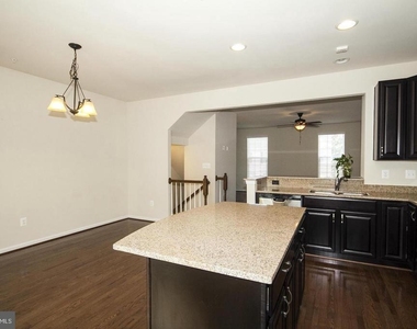 9437 Paragon Court - Photo Thumbnail 5