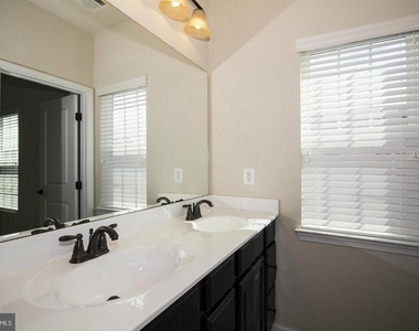 9437 Paragon Court - Photo Thumbnail 18
