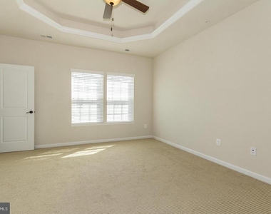 9437 Paragon Court - Photo Thumbnail 10