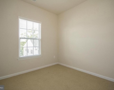 9437 Paragon Court - Photo Thumbnail 14