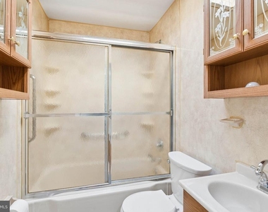 1716 Redwood Avenue - Photo Thumbnail 23