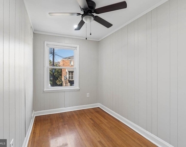 1716 Redwood Avenue - Photo Thumbnail 20