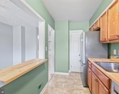 826 Jeannette Avenue - Photo Thumbnail 4