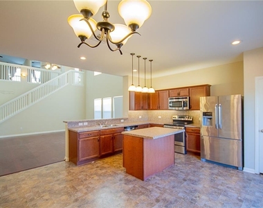 3224 Stirrat St - Photo Thumbnail 31