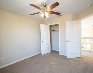 3224 Stirrat St - Photo Thumbnail 11