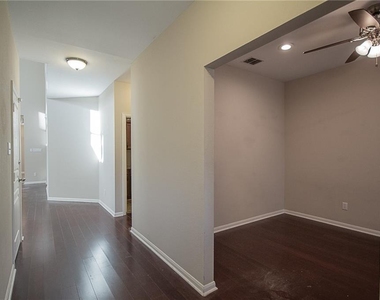3224 Stirrat St - Photo Thumbnail 21