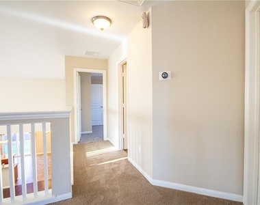 3224 Stirrat St - Photo Thumbnail 13