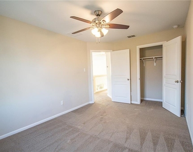 3224 Stirrat St - Photo Thumbnail 12