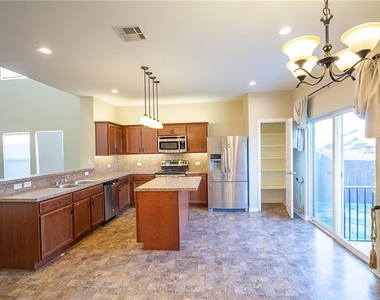 3224 Stirrat St - Photo Thumbnail 32