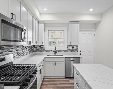 816 N Belnord Avenue - Photo Thumbnail 4