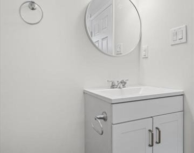 816 N Belnord Avenue - Photo Thumbnail 19