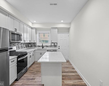 816 N Belnord Avenue - Photo Thumbnail 2
