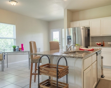 7225 Ranchito Dr. - Photo Thumbnail 17