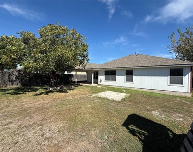 2312 Pearson Way - Photo Thumbnail 26