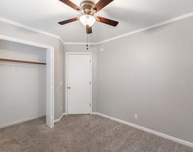 351 Zebra Dr - Photo Thumbnail 11
