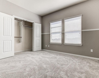 508 Nogales Ln - Photo Thumbnail 21