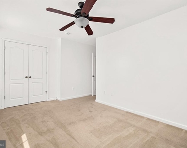 618 Warblers Perch Way - Photo Thumbnail 31