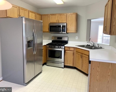 156 Hidden Hill Circle - Photo Thumbnail 8