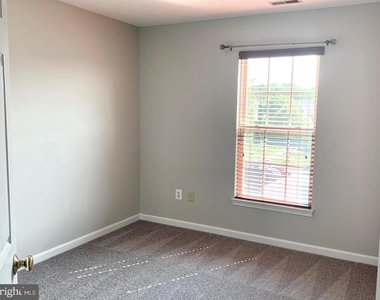 156 Hidden Hill Circle - Photo Thumbnail 14