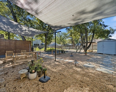 2407 Willow St - Photo Thumbnail 19