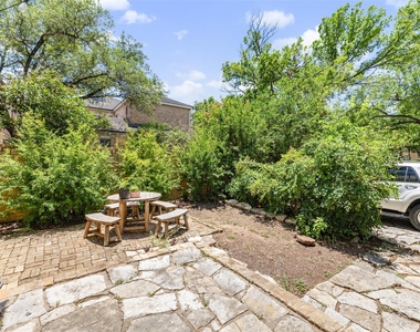1804 Pearl St - Photo Thumbnail 20