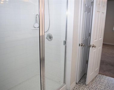 104 Magna Ln - Photo Thumbnail 16