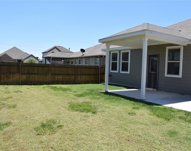 104 Magna Ln - Photo Thumbnail 25