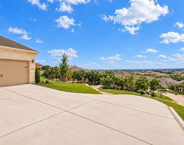 2104 Buffalo Gap Rd - Photo Thumbnail 1