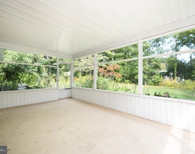 2409 Sweetbriar Road - Photo Thumbnail 19