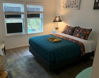 3223 Real St - Photo Thumbnail 15