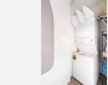 3223 Real St - Photo Thumbnail 21