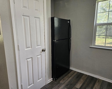 1778 Fm 1704 - Photo Thumbnail 5